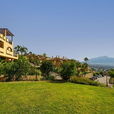 Ferienwohnung Hacienda Del Senorio De Cifuentes Estepona Exterior foto