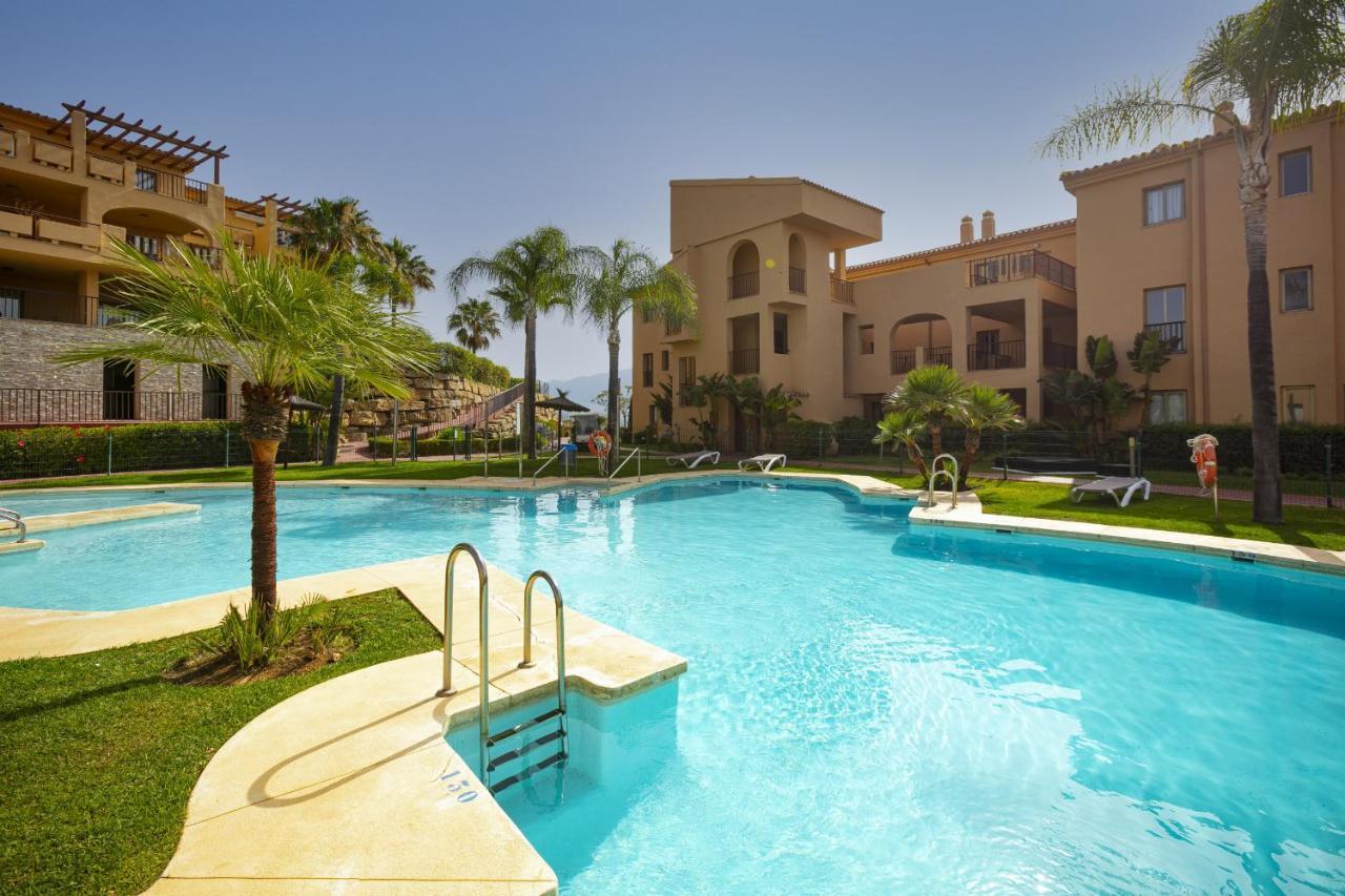 Ferienwohnung Hacienda Del Senorio De Cifuentes Estepona Exterior foto