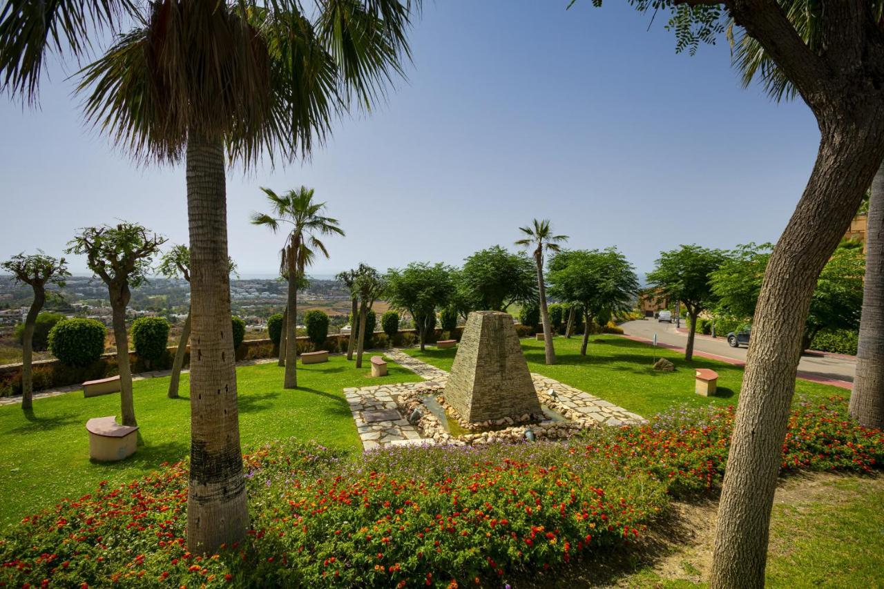 Ferienwohnung Hacienda Del Senorio De Cifuentes Estepona Exterior foto